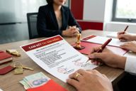 Cam kết tài sản riêng: Các thông tin pháp lý và các mẫu văn bản