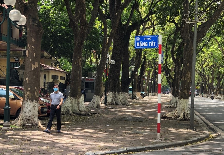 Thông tin địa chỉ phố Đặng Tất