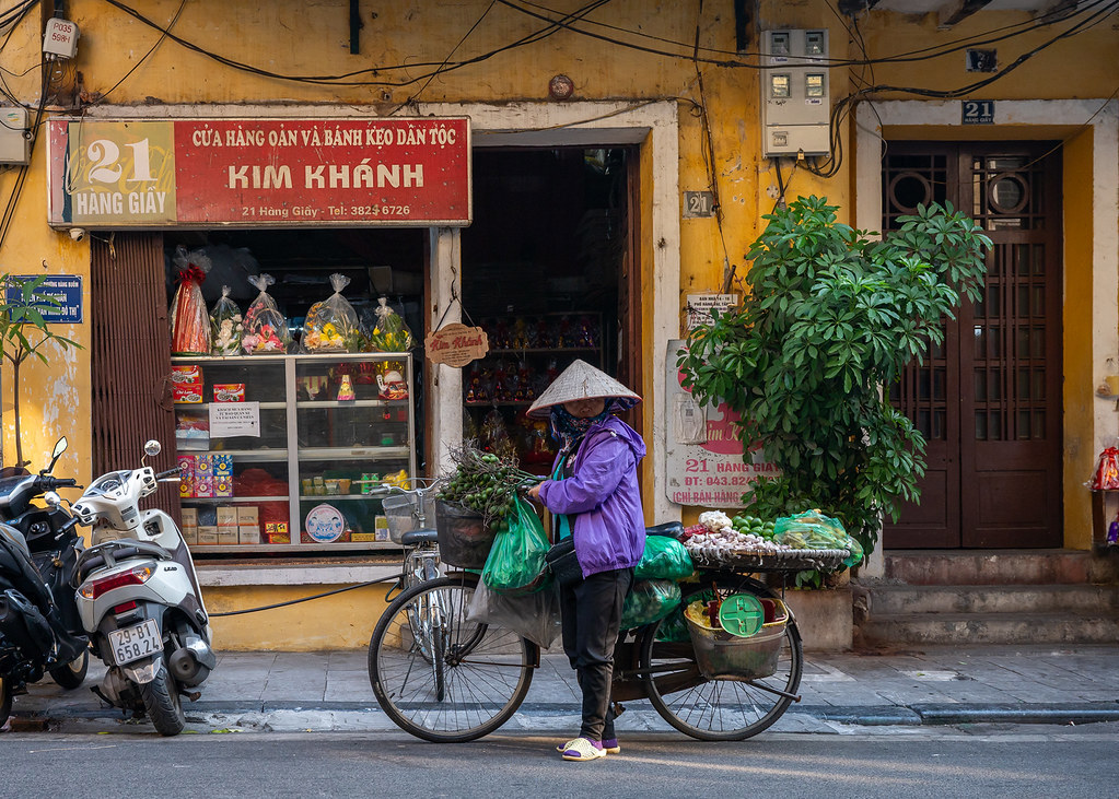 Thông tin về phố Hàng Giầy