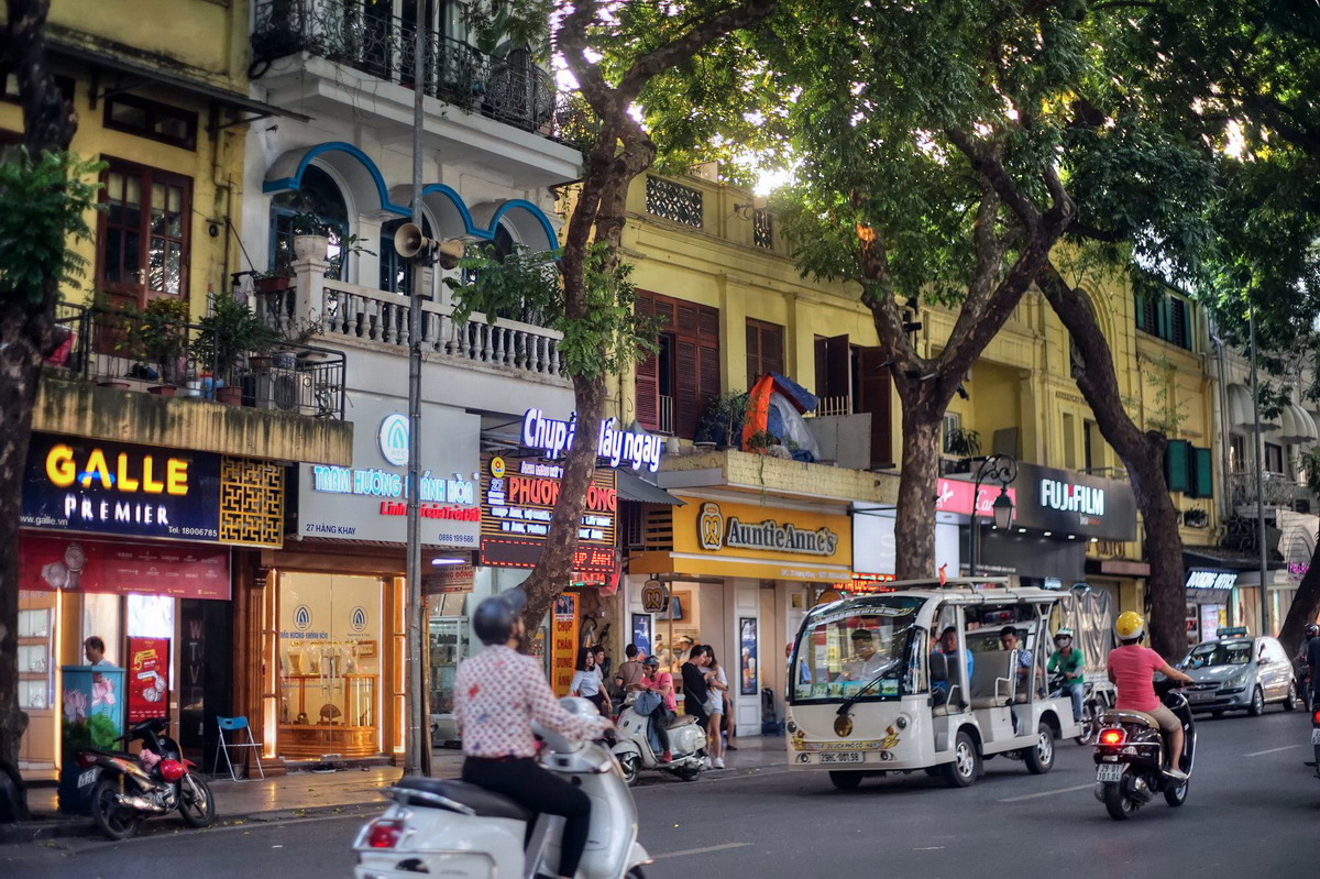 Văn phòng công chứng phố hàng Khay