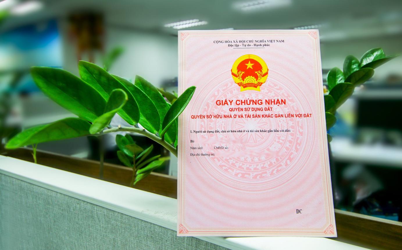 Chậm sang tên sổ đỏ bị phạt thế nào