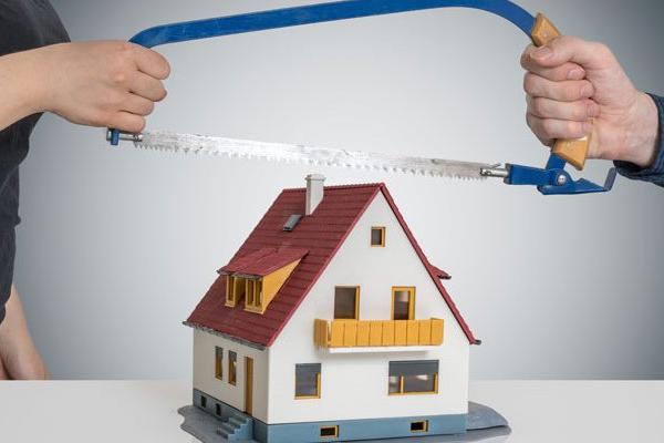 Chia di sản thừa kế có quy định về thời gian không?