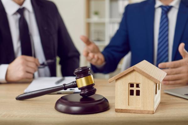 Phân chia di sản thừa kế tại UBND phường có đúng thẩm quyền không?