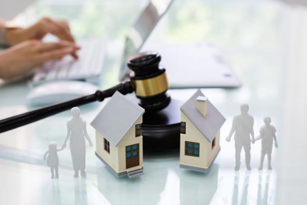 Văn bản cam kết tài sản riêng có cần công chứng không?
