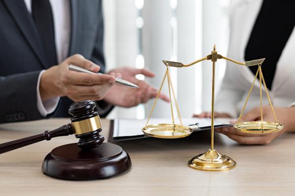 Tại sao có sự khác biệt về chi phí công chứng ở các nơi?