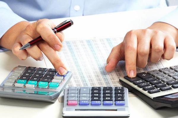 Thuế Thu nhập cá nhân và Thuế Thu nhập doanh nghiệp
