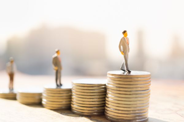 Mức chi hợp đồng thực hiện nhiệm vụ của công chức