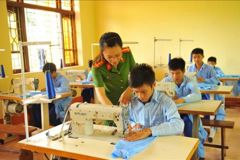 Chế độ đối với học sinh trường giáo dưỡng: Nghị định 355/2025/NĐ-CP quy định ra sao?