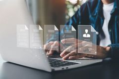 Hồ sơ điện tử được gắn mã định danh: Cán bộ, công chức sẽ có một hồ sơ duy nhất từ 01/7/2026