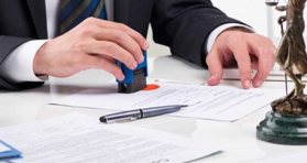 Nên công chứng ở phòng công chứng hay văn phòng công chứng?