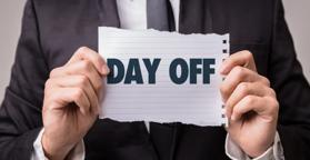 Nghỉ ốm 1 ngày có được công ty trả lương không?