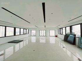 Bán tòa nhà 7 tầng mặt phố Xã Đàn, Đống Đa102m2, mặt tiền 6.4m,