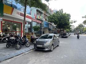 Mặt phố chính khu đô thị Văn Quán - Lô góc 7 tầng