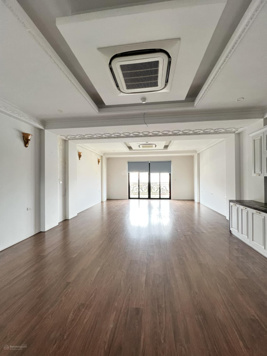 Siêu phẩm - cực đẹp - MP Nguyễn Hy Quang - 8tầng - thang máy