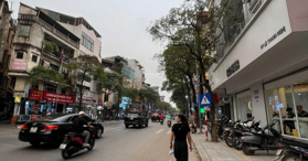 Siêu phẩm - mặt phố, ngã Tư Lê Thanh Nghị - Trần Đại Nghĩa