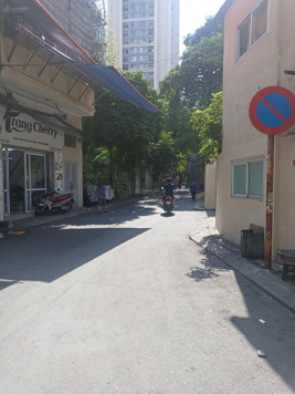 Mặt phố Cự Lộc, 65m2, MT 4,5m ngã 3 kinh doanh sầm uất