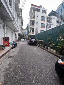 Bán nhà mặt phố Sơn Tây, Ba Đình 73mxMT5m, KD 28.5 tỷ