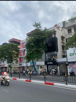 Cực hiếm mặt phố Chùa Bộc, 7 tầng, dt 52m2, mt 4m, giá 32 tỷ