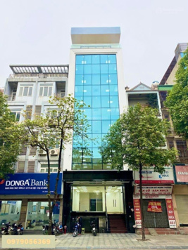 Hạ sốc 6 tỷ, chủ nhà cần bán nhanh nhà MP Vương Thừa Vũ, 180m2