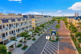 Song Lập , Cực Hiếm, 258m2 , view trường học. 65tr/m2.