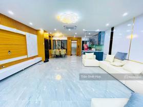 Tòa văn phòng Trần Quốc Hoàn - 7 Tầng MT 6.2m. Giá 22.6 tỷ