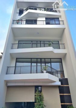 Mặt phố An Dương Vương Tây Hồ, 100m2 14 tỷ, 5 tầng thang máy