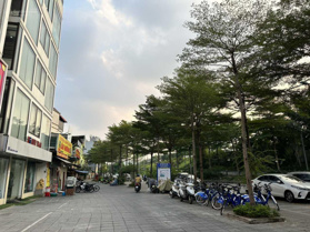 CC Bán nhà mặt đường Bưởi, ngay bùng binh HQ Việt, HH Thám