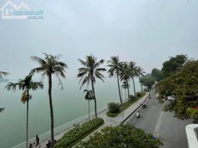 Mặt phố Nguyễn Đình Thi mặt hồ Tây, kinh doanh bất chấp
