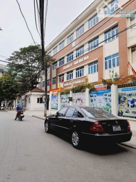 Bán nhà mặt phố Phương Liệt Thanh Xuân, DT rộng ô tô vào nhà