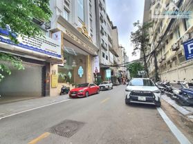 Bán nhà mặt phố Bùi Thị Xuân, HBT, mặt tiền 5.2m, 120m2