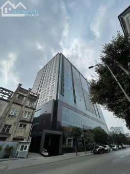 CCCC Discovery Central 8B Lê Trực, Trần Phú, Ba Đình 14 tỷ