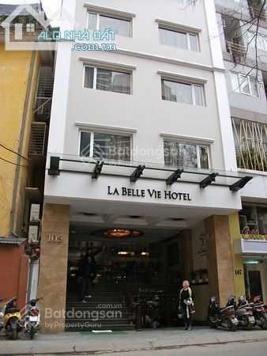 Bán nhà mặt phố Nguyễn Trường Tộ - Ba Đình Hà Nội