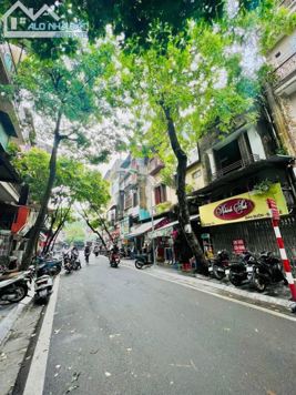 Bán nhà mặt phố Hàng Cá, Hoàn Kiếm DT 65m2, MT 3.6m, 42 tỷ