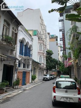 Ban nhà Mặt Phố Liên Trì Hoàn Kiếm 90m2 Mặt Tiền 5,2m