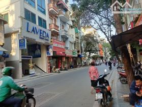 Bán nhà mặt phố Thụy Khuê Ba Đình, thang máy, kinh doanh