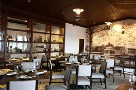 Thông tin nhà hàng Cầu Gỗ Vietnamese Cuisine - nhà hàng có view đẹp nhất Hà Nội?