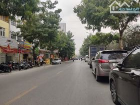 Mặt phố Hà Cầu Hà Đông, siêu phẩm vỉa hè kinh doanh sầm uất