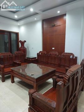 Mặt phố Ngô Quyền Hà Đông 80m2 4 tầng mặt tiền 4,5m