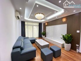 Mặt phố Nhân Hòa, vừa ở vừa kinh doanh sầm uất, nhỉnh 17 tỷ