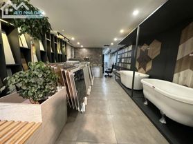 Bán tòa nhà mặt phố Phan Đình Giót, kinh doanh vô đối