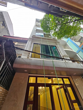 Bán nhà Vũ Ngọc Phan - nhà đẹp - 30m ra MP - 2 thoáng