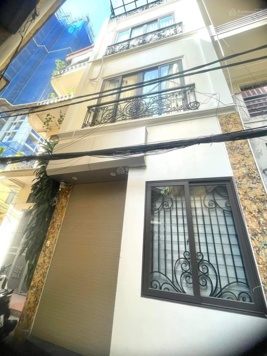 Phố Thịnh Quang đường to ngõ rộng 50m2 x 4 tầng hơn 7 tỷ