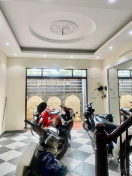 Bán căn hộ dòng tiền trung tâm Đống Đa - Diện tích rộng