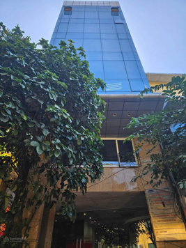 Bán nhà mặt phố Nguyễn Ngọc Nại, Q. Thanh Xuân, diện tích 115m2