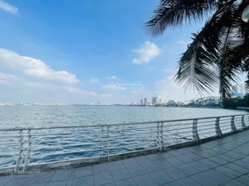 Bán gấp nhà MP Trích Sài view Hồ Tây, 130m2 5 tầng, MT 10m