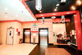 Bán tòa nhà mặt phố Đê La Thành (To) 450m, 11 tầng 2 thang máy