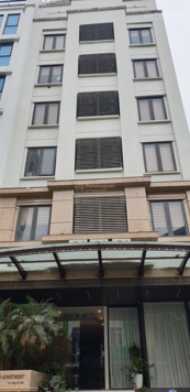 Bán tòa nhà đẳng cấp mặt phố Lý Nam Đế, HK. DT 80m2 x 9 T