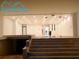 Bán tòa building mặt phố Hoàng Cầu - Đống Đa, 239m x 9 tầng