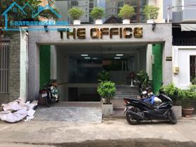 Bán nhà mặt phố Tôn Đức Thắng, thang máy thông sàn