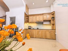 Bán gấp mặt phố Văn Chương, mặt tiền 4m kinh doanh